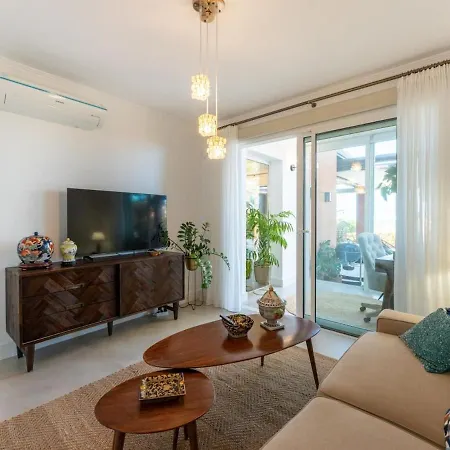 Villa Ocean View With Heated Pool By Golf